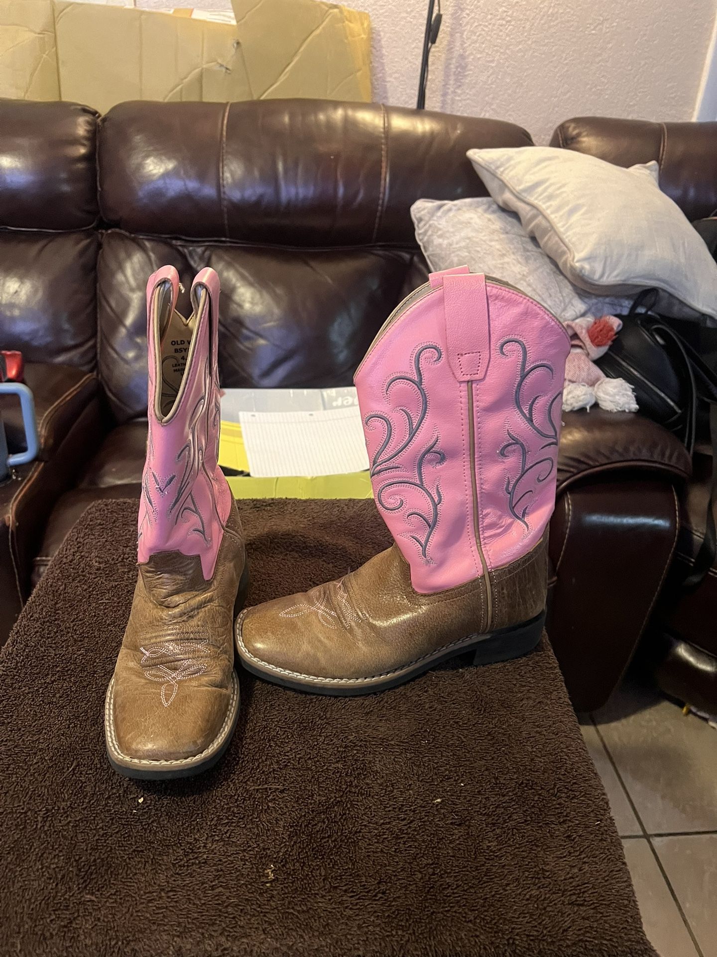 Cowboy Boots Size 6