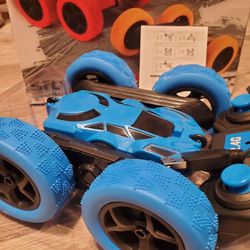 RC Stunt Car - Red, Blue, Green