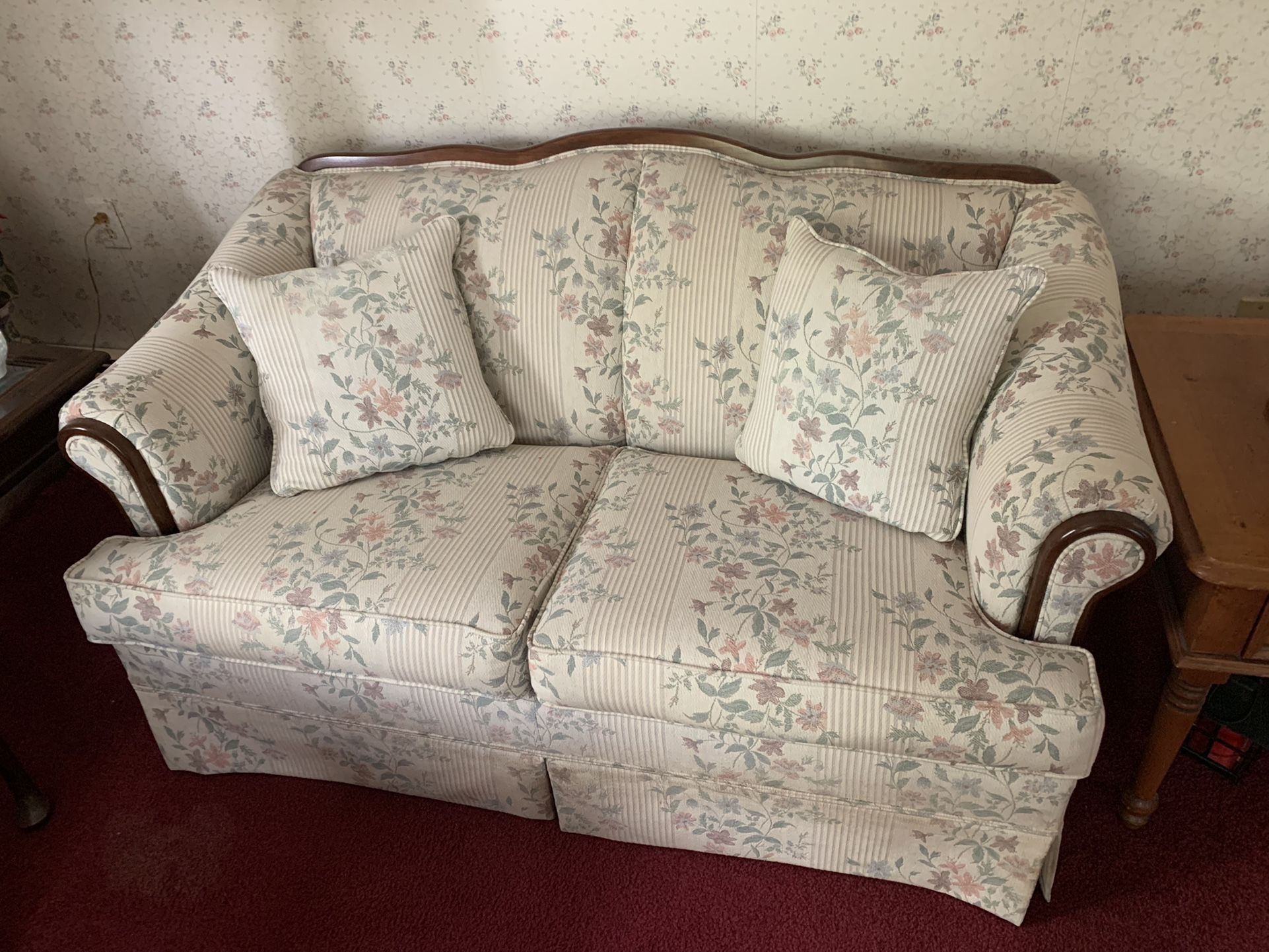 Genuine Broyhill Loveseat Set Of 2