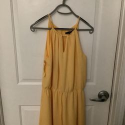 White House Black Market  Sleeveless Tie-Waist Yellow Women;'s Size 14