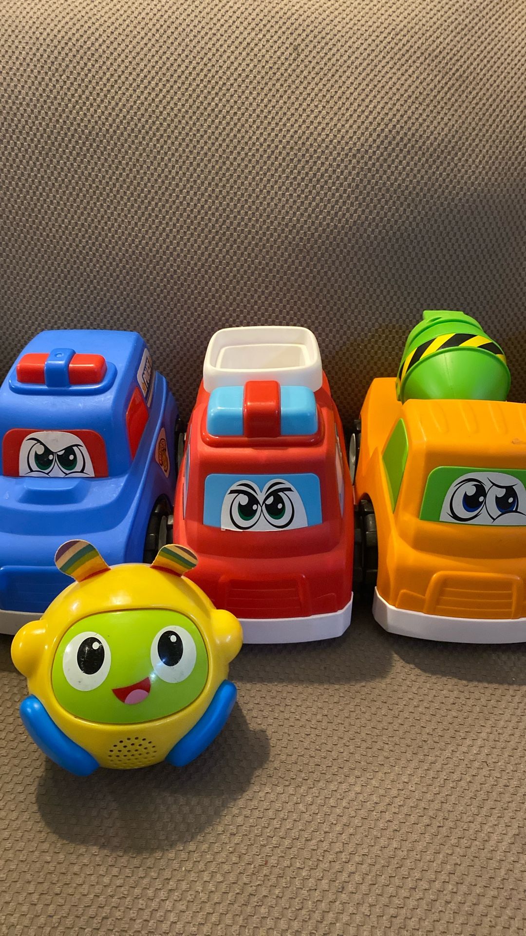Toddler 8ct Car Toys Like New!!