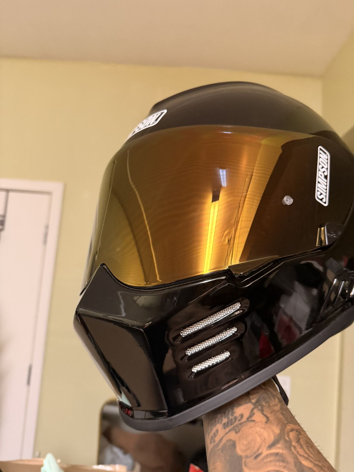 Simpson Ghost Bandit Sz MEDIUM LIKE NEW