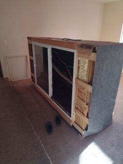 Custom reptile enclosure
