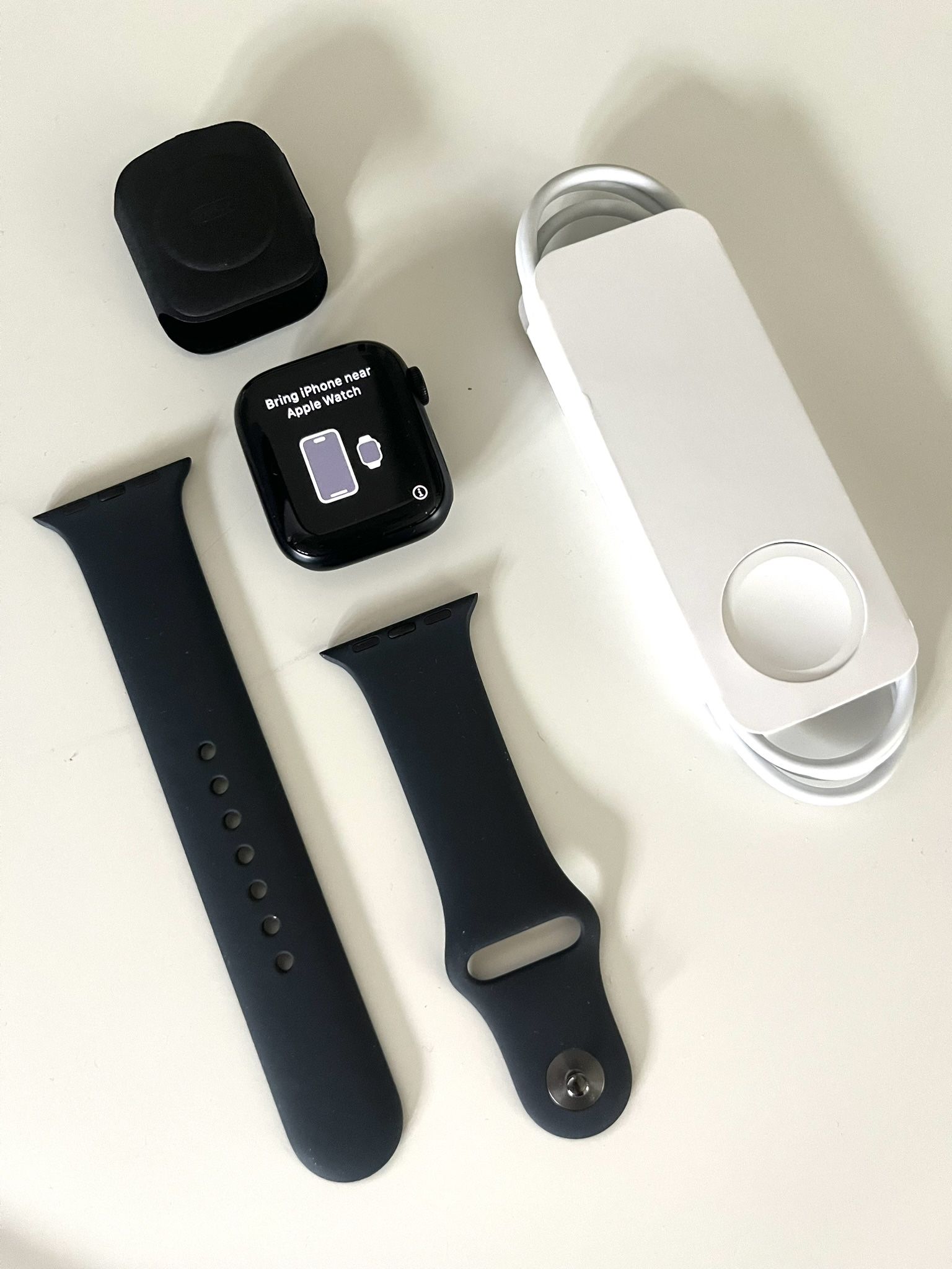 Apple Watch Series 8 41 Mm! GPS + Unlocked Cellular ! New Opened. Box