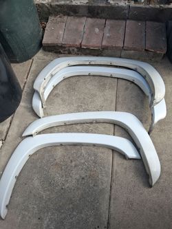 03-06 silverado, suburban, avalanche fender flair