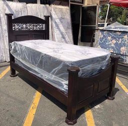 New Pinewood bed frame twin complete with deluxe brand mattress set and installation