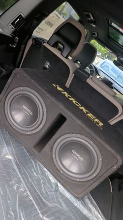 Kicker box Kenwood subs