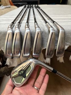 Taylormade QI Max Iron set 4-P Stiff Shafts