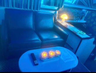 Live Aboard Yacht With 6 Month Summer Slip Fully Restored 35k Boston Area 