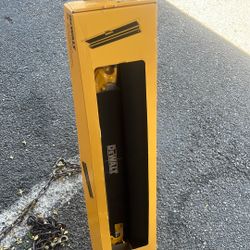 Dewalt 
