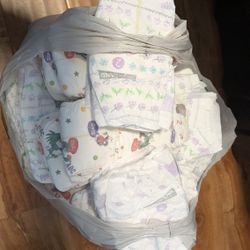New baby diapers 