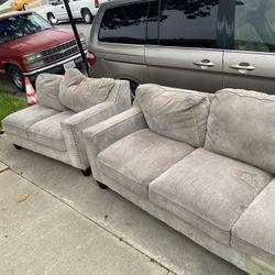 Free Sectional Couch. 