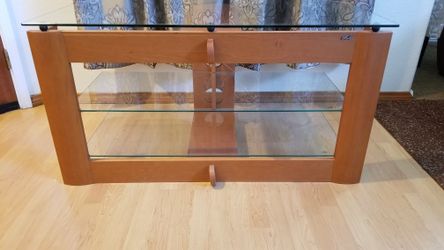 Classic Bellogetti TV stand