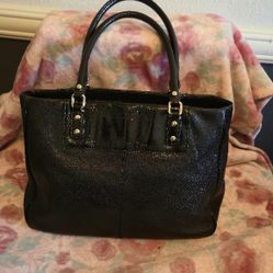 Kate Spade Leather Shoulder Bag