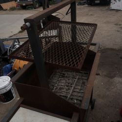 Santa Maria style BBQ pit