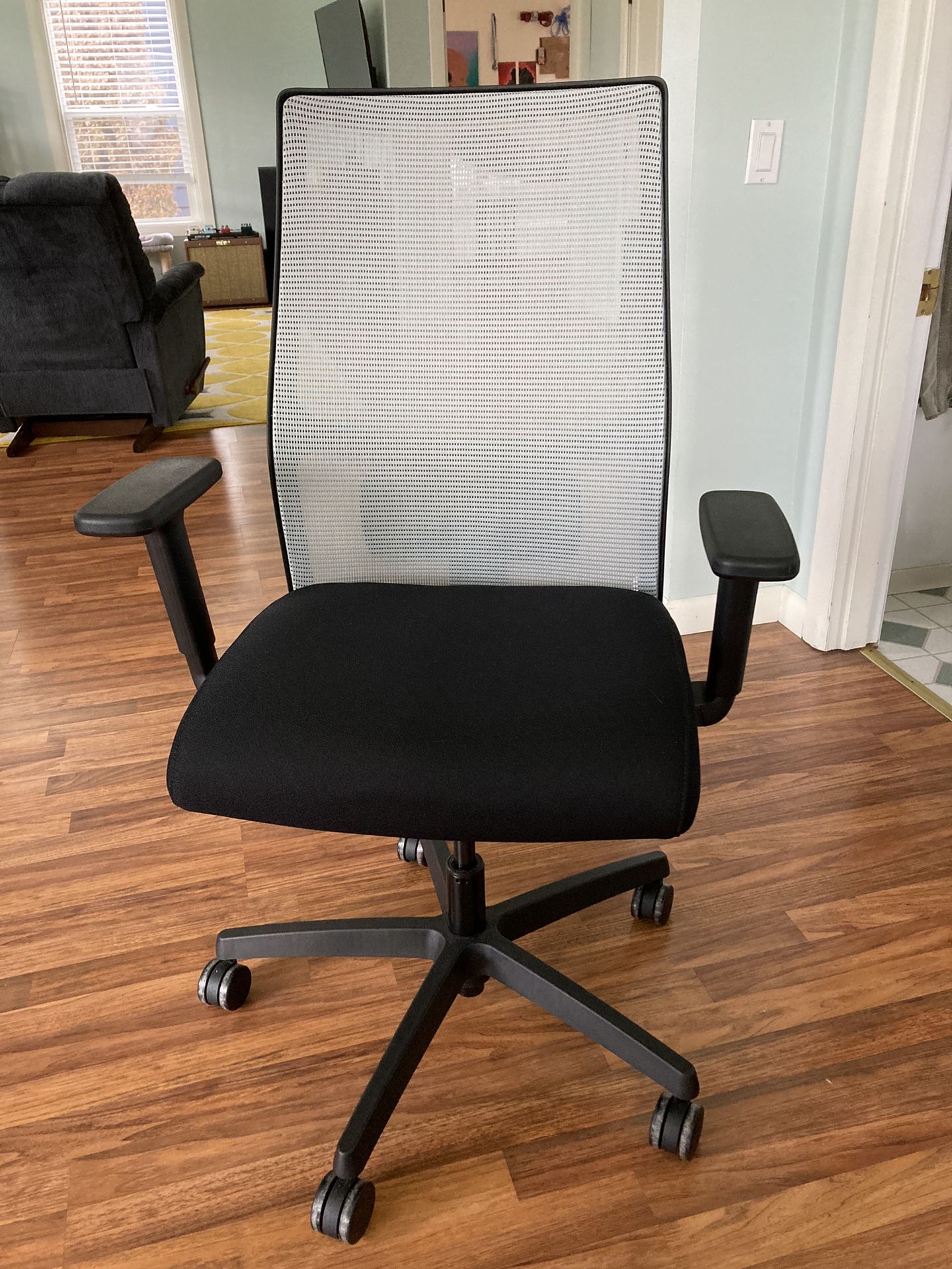 HON Ignition 2.0 Ergonomic Office Chair