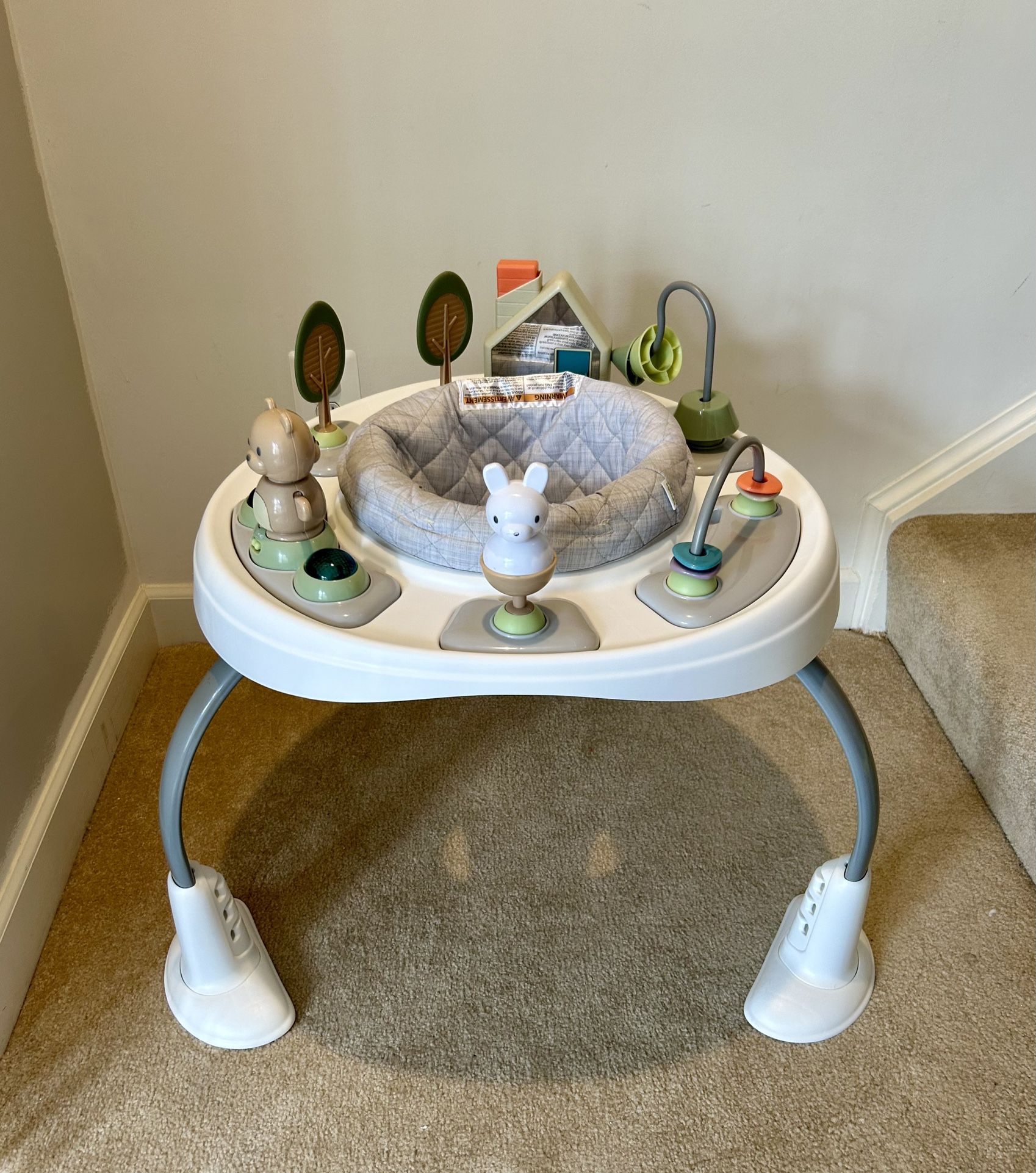 Ingenuity Baby Activity Center / Table with Infant Toys - Very Clean!