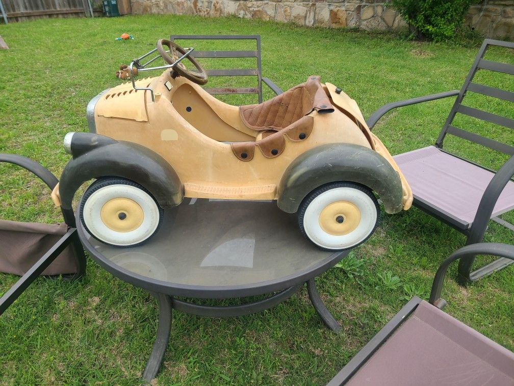 Vintage Power Wheels.