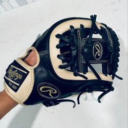 Rawlings Heart Of The Hide.  NEW!