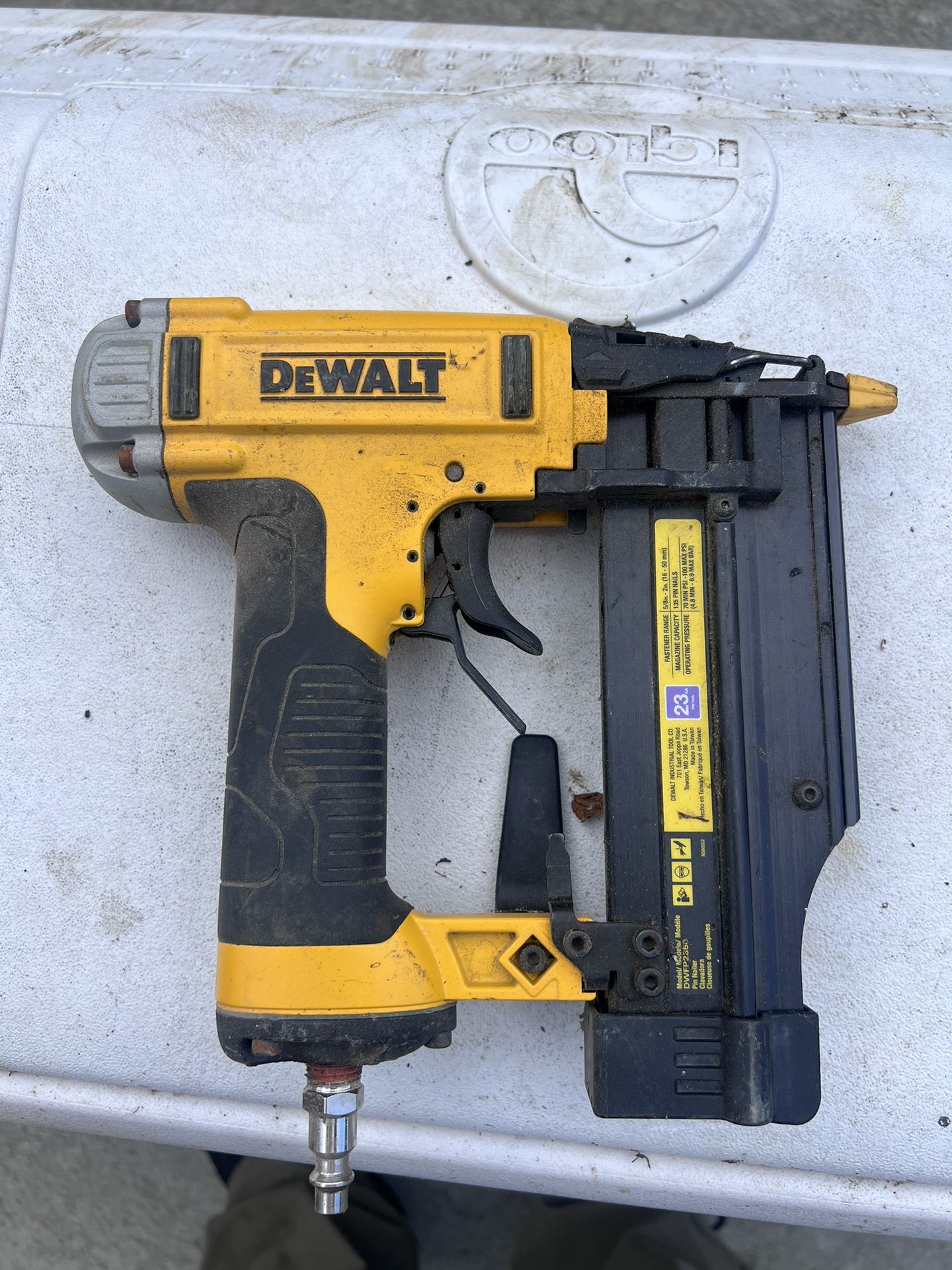 DeWalt DWFP2350 23 Gauge 2 Pin Nailer for Sale in Newark CA OfferUp