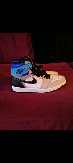 Jordan 1 size 10,,no box