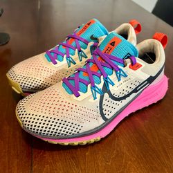 Nike Women’s ‘React Pegasus Trail 4’ Size 7 (#FD0876-100)