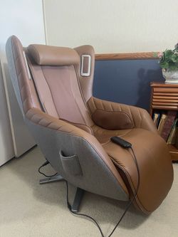 Zero-G Massage Chair