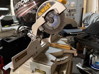 Dewalt Saw