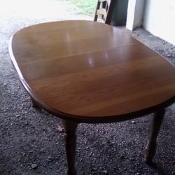 Oakwood Table Chairs China Hutch Just The Top All In Real Good Shape Real Wood