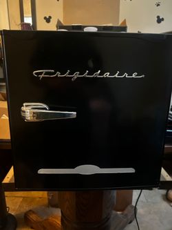 Mini fridge