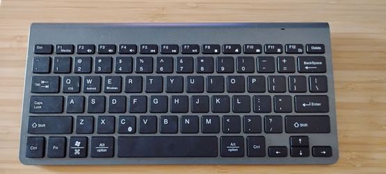 Bluetooth keyboard
