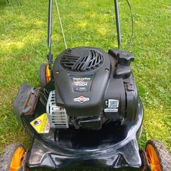 Poulan Pro  Push Mower