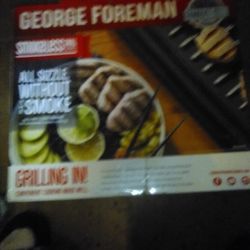 George Foreman Family 4-6 Serving Smokeless Grill