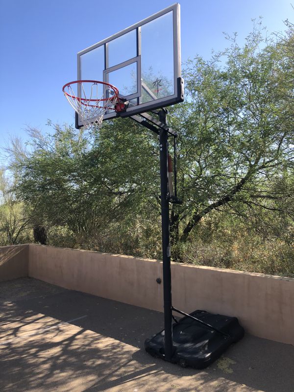 Reebok Outdoor Basketball Hoop, Sandfilled base,