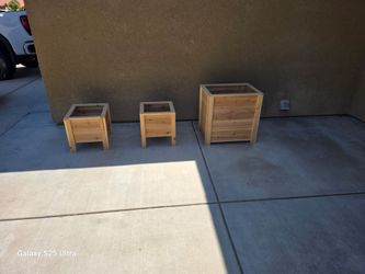 Handmade Cedar Planter Boxes - Set of 3
