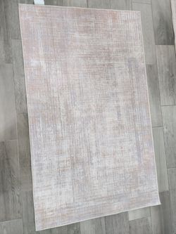 Carpet 3ft x5 ft