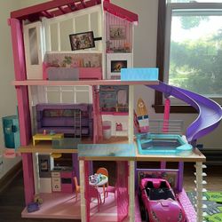  Barbie DreamHouse Dollhouse with 70+ Accessories, Working  Elevator & Slide, Transforming Furniture, Lights & Sounds (  Exclusive) : Toys & Games