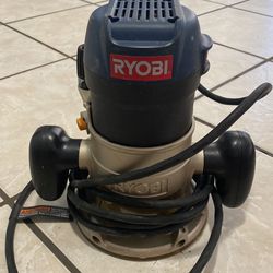 Ryobi Fixed base Router