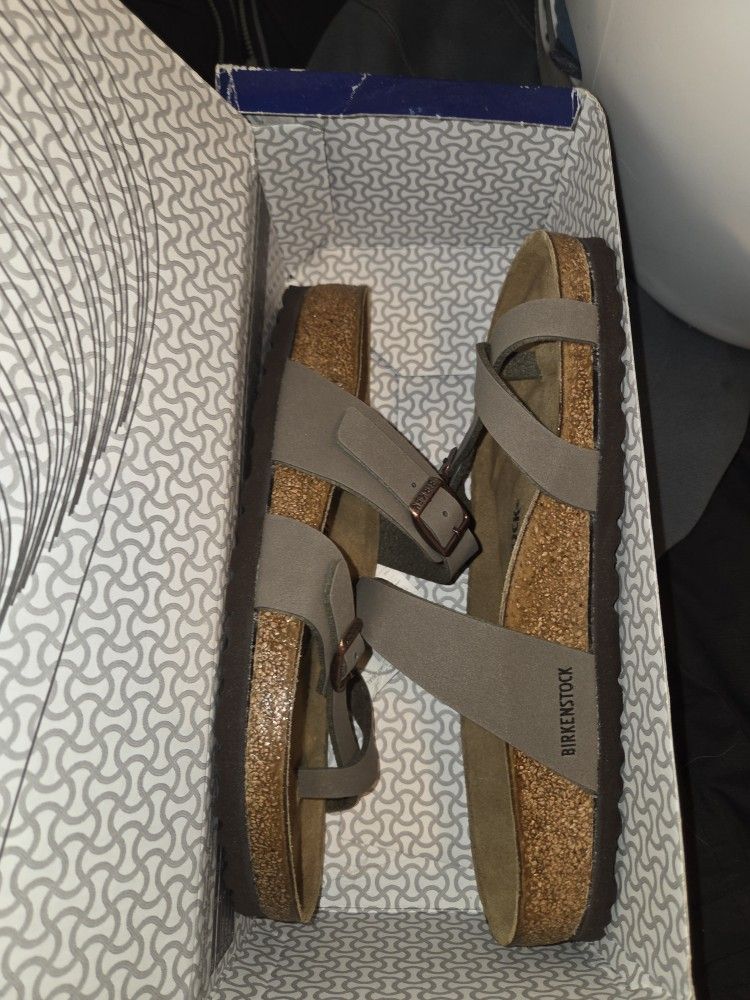 Birkenstock Women's Mayari Thong Sandal in Stone