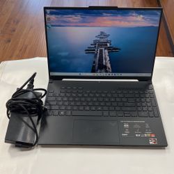 Asus Tuf Gaming Laptop, AMD RX 7600S, Ryzen 7-7735HS, 16GB RAM, 512GB Storage, With Charger, Great Condition 