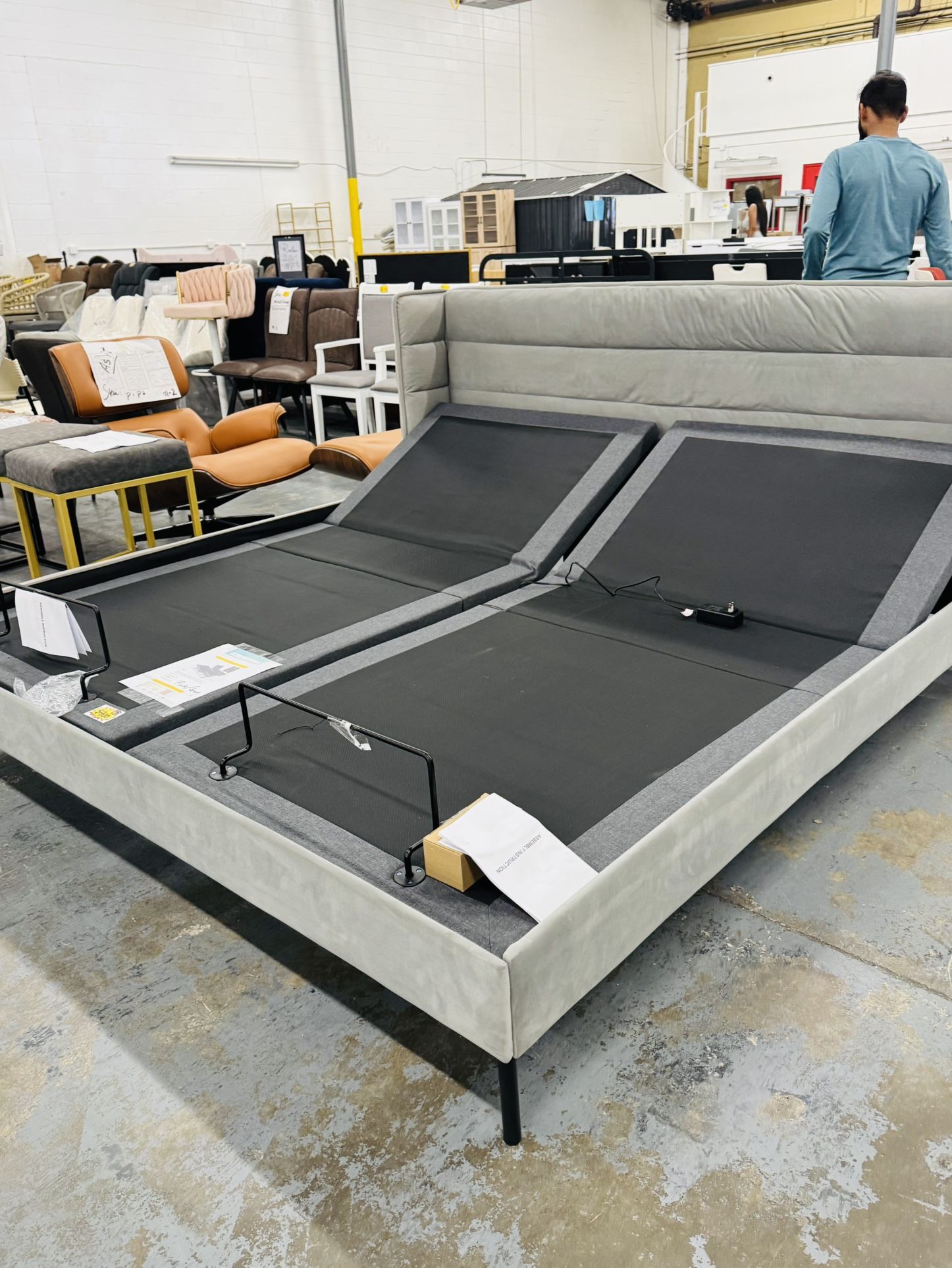 Split King Adjustable Bed Frame with Headboard β Grey (Brand New)