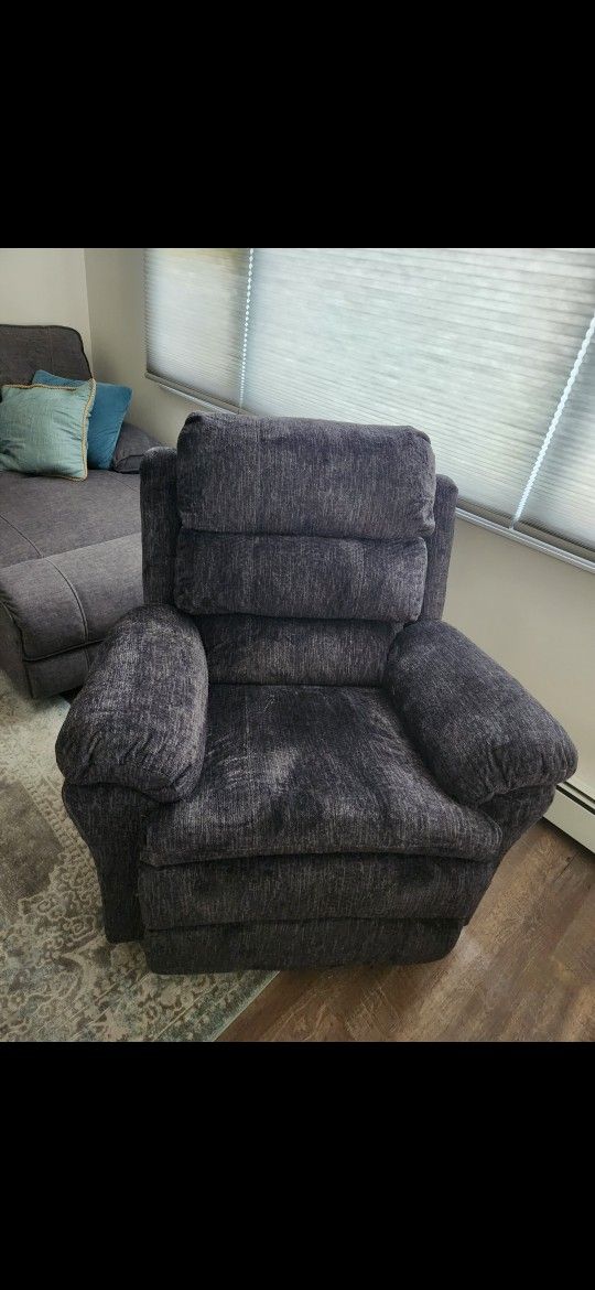 Bob O Pedic Swivel Rocker Recliner Chair New Grey for Sale in Middle