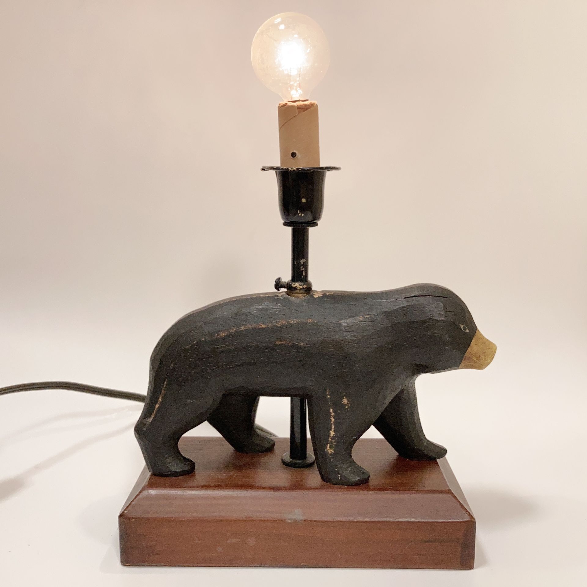 Vintage Hand Carved Wooden Bear Sculpture Lamp 