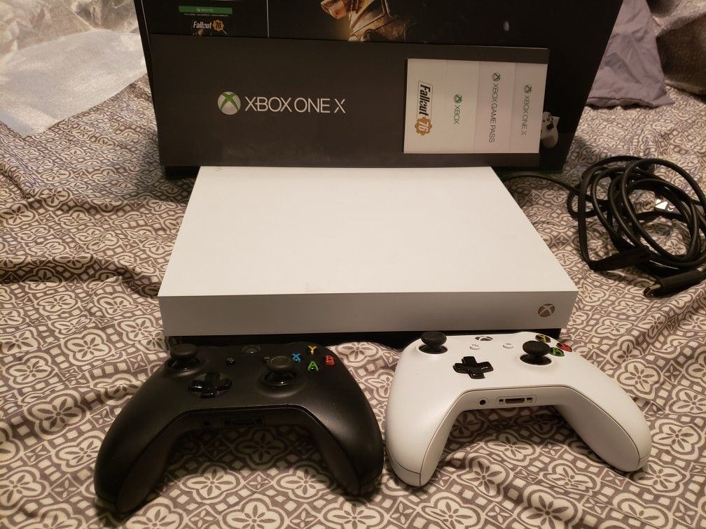 Xbox one x 1tb $280
