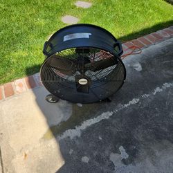 Shop Fan High Velocity 24-in From Harbor Freight