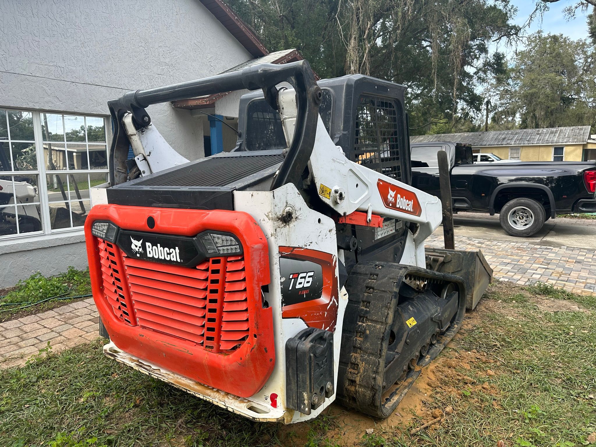 Bobcat T66 2021