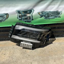 2022-2024 Nissan Frontier Led Headlight Oem 