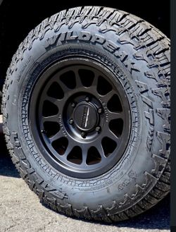 New Method Wheel and Tire Packages perfect for Chevy,Tacoma,GMC and More