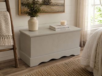 Beautiful Refinished Storage / Blanket Chest