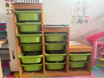 Kids toy storage organizer with 12 plastic bins